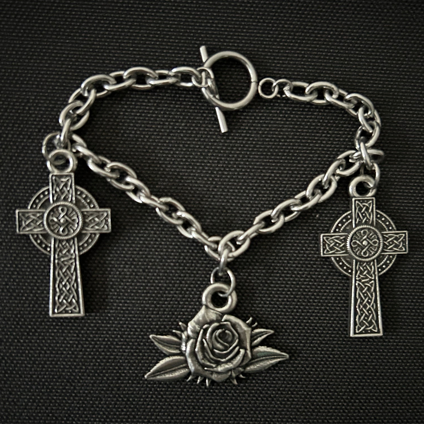 Cross Rose pendant bracelet